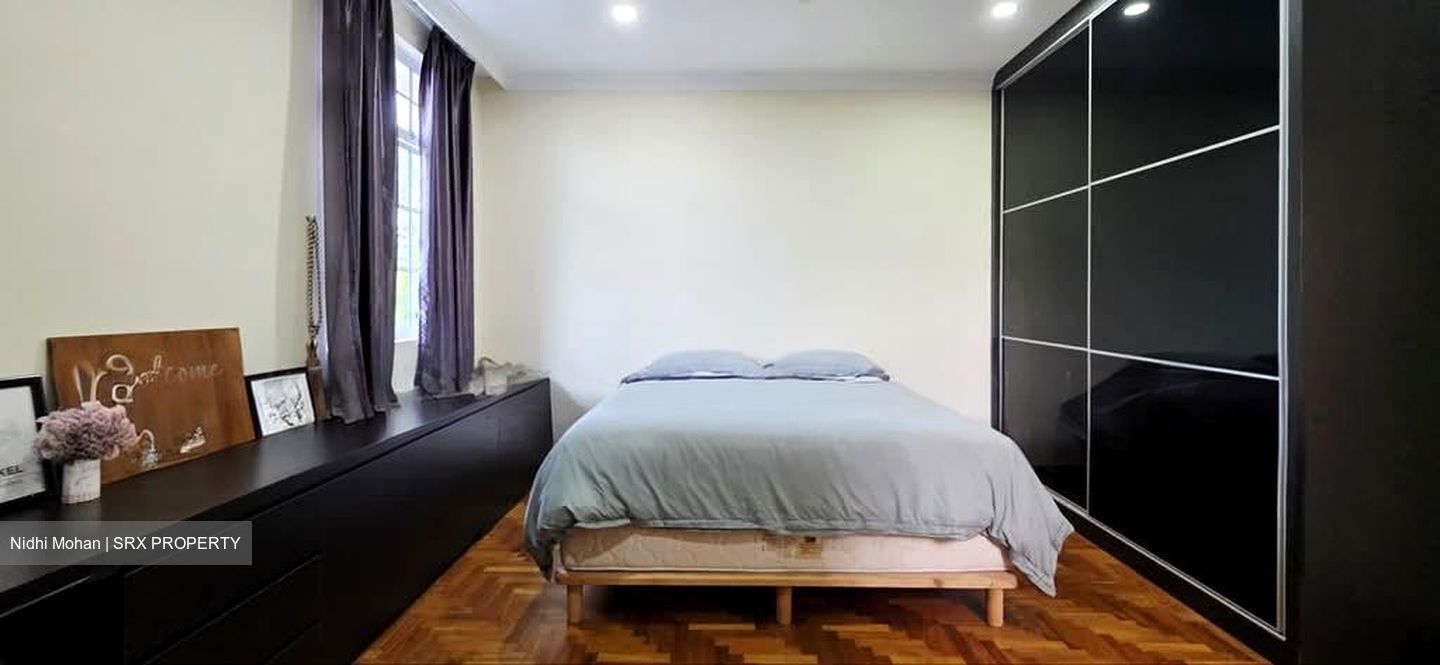 Kew Drive (D16), Semi-Detached #583806101